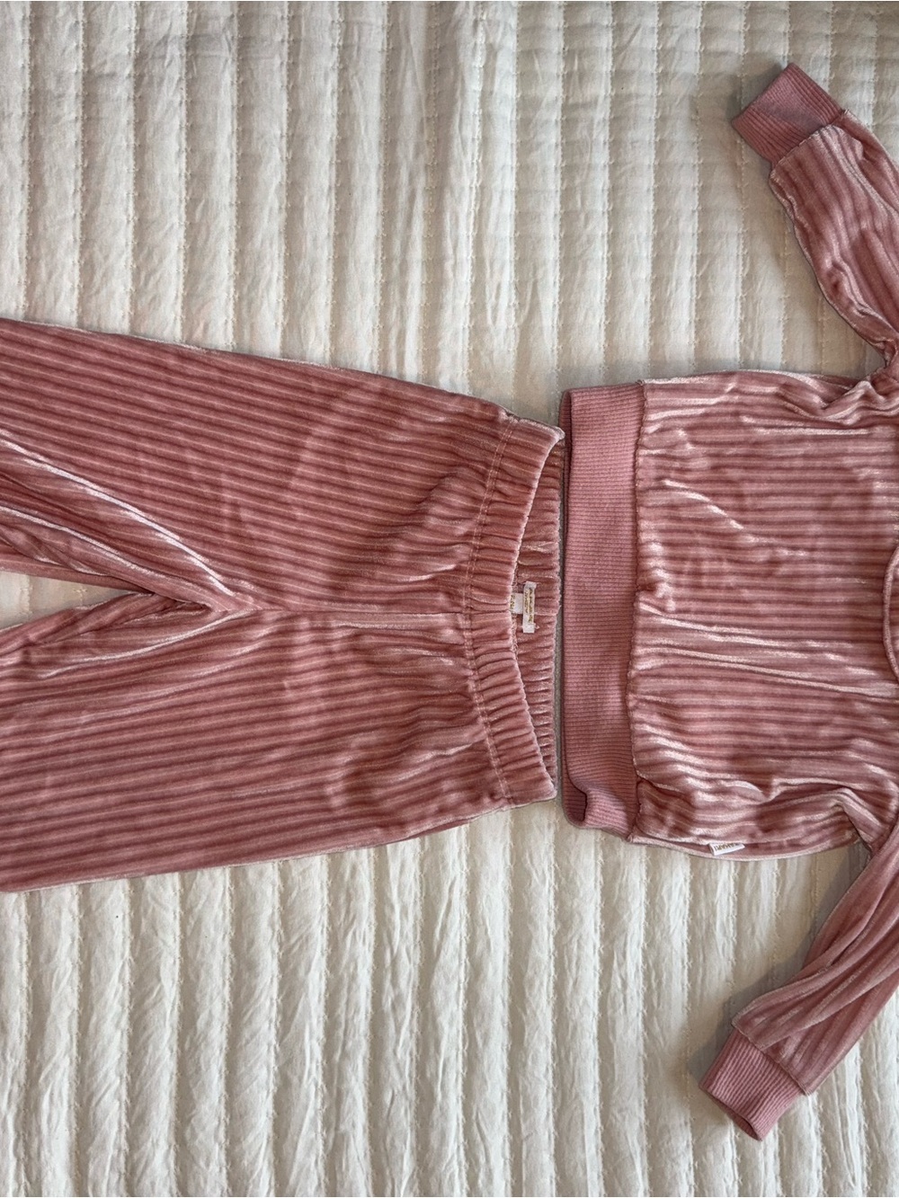 Tahari Pink Ribbed Velvet Kids Pajama Set